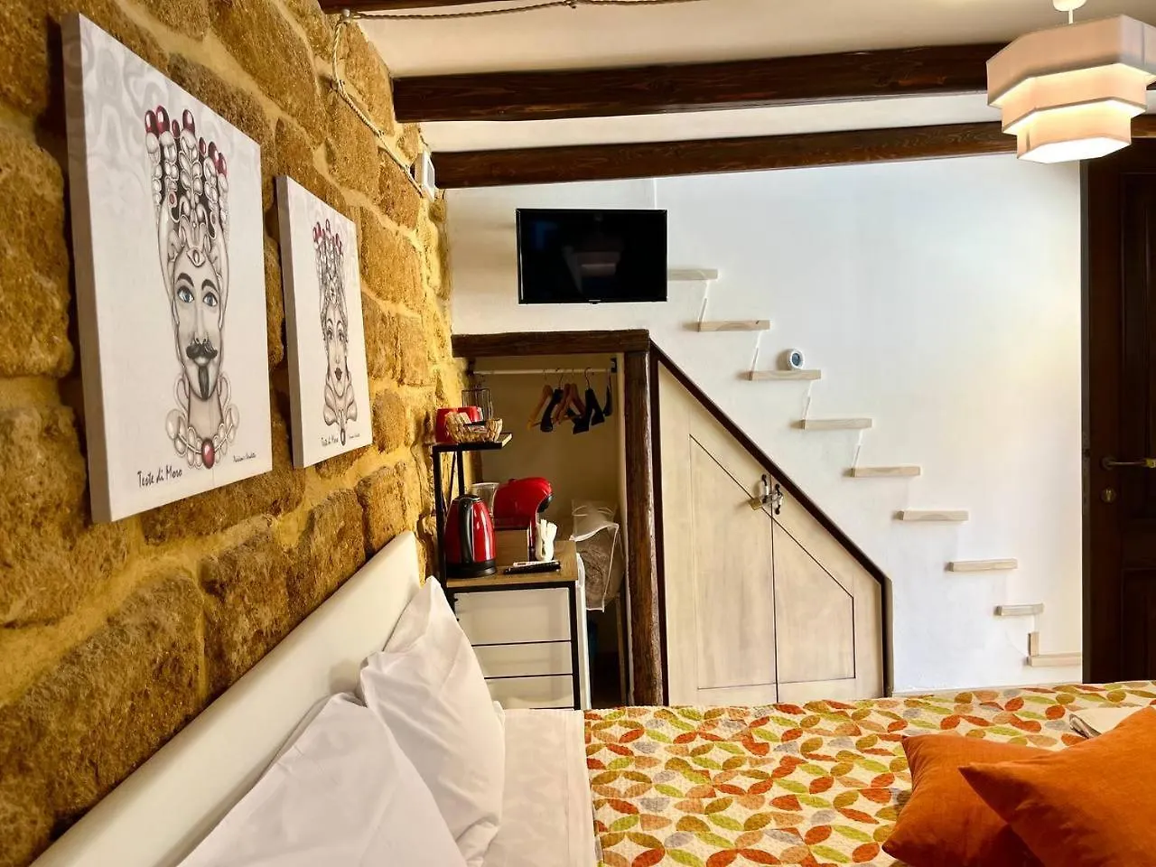 Home Via Neve-Historical Centre 阿格里真托 招待所