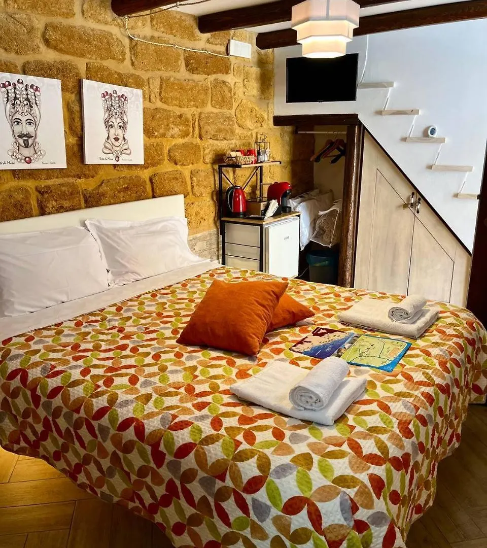 Vendégház Home Via Neve-Historical Centre Agrigento Olaszország